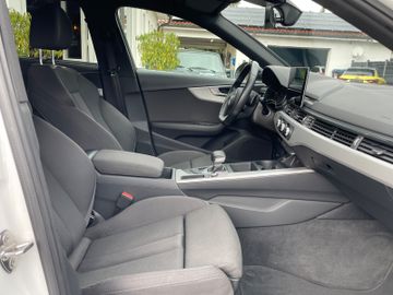 Audi A4 - 12