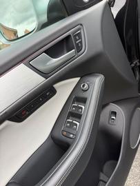 2013 AUDI SQ5 缩略图 14