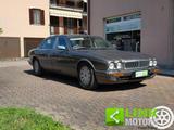 Andere DAIMLER Six LWB 4.0L GUIDA A DESTRA - Andere mit Benzin-Antrieb: Braun, Schiebedach