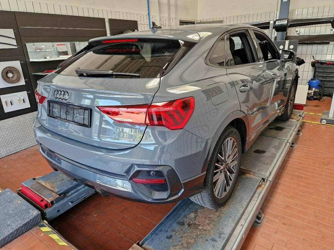 Audi Q3 Sportback 40 TFSI QUATTRO *LED*NAV*KAMERA*AHK foto 2