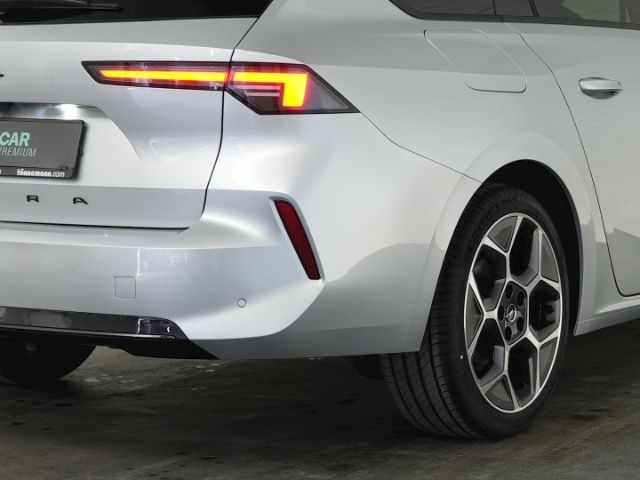 Astra L ST ULTIMATE AT+NAVI+360 GRAD KAMERA+SCHI