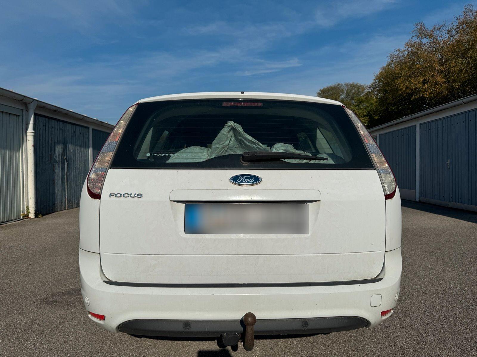 Ford Focus 2009 — photo 7