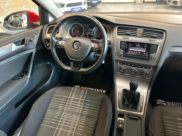 Volkswagen Golf VII Lim. Lounge BMT *PDC*