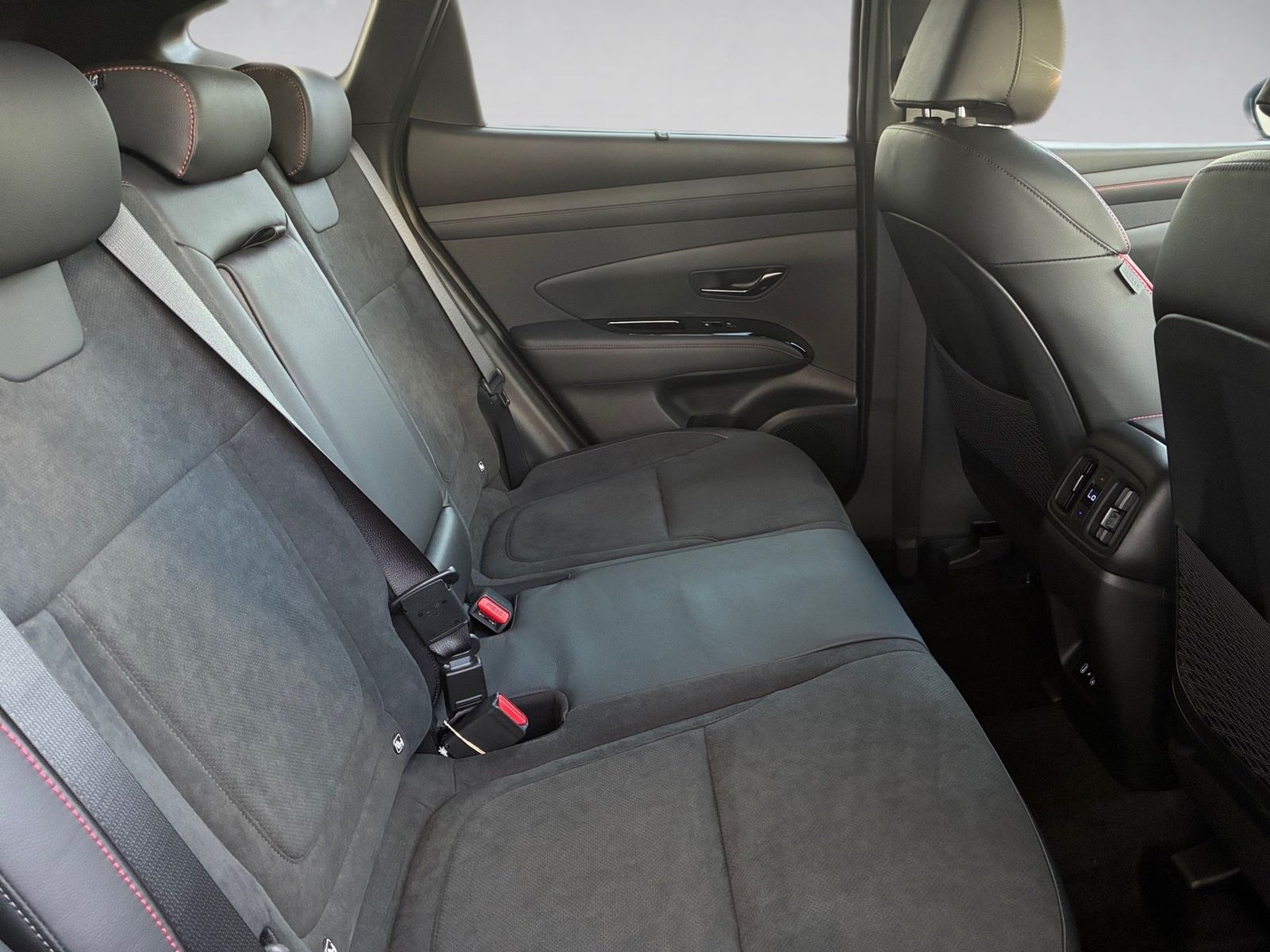 Fahrzeugabbildung Hyundai Tucson 1.6 T-GDI HEV N Line X 360,HUD,Kamera