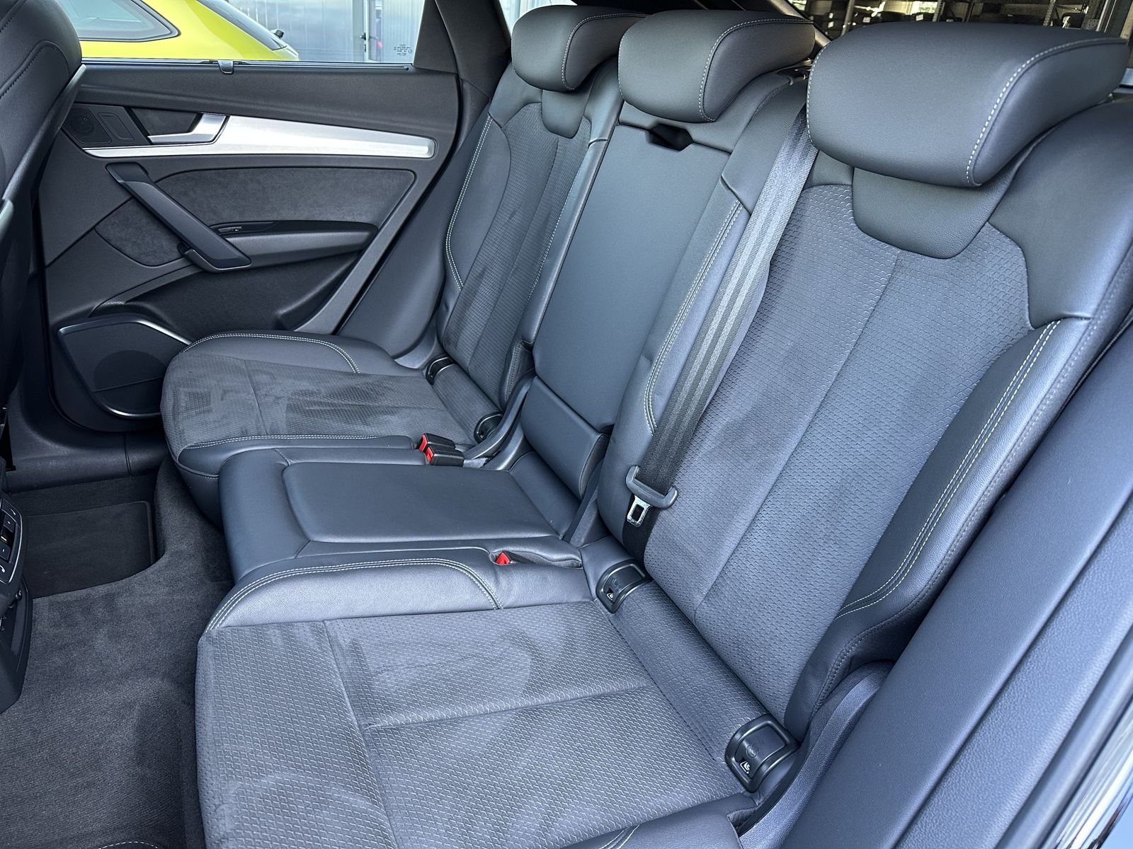 Fahrzeugabbildung Audi SQ5 SpB Black NAV+LED+HUD+LUFTFEDERUNG+DSP+21ZO