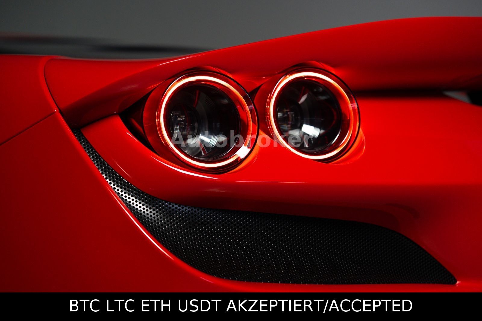 Ferrari F8 – pogled 16