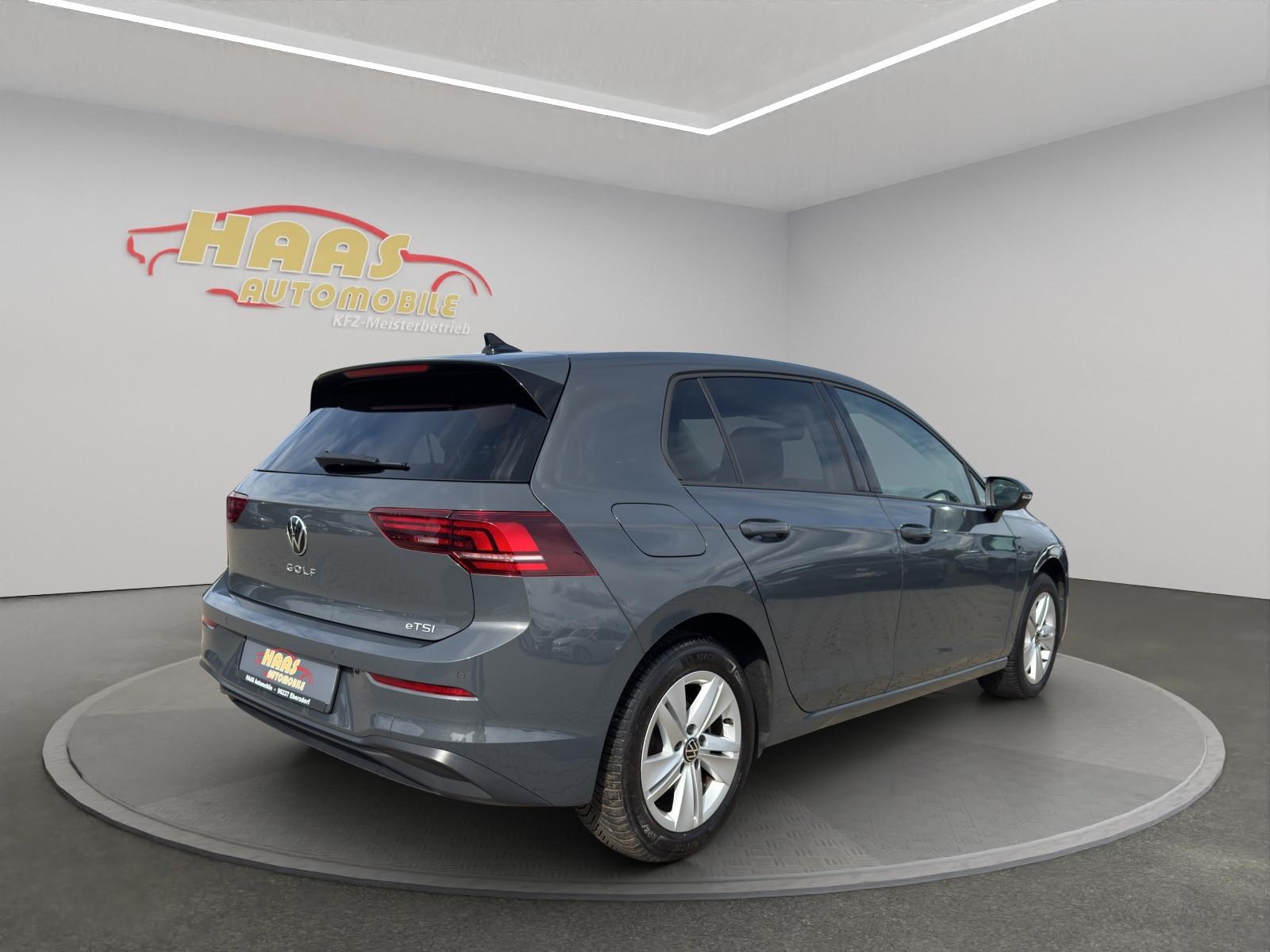 Volkswagen Golf VIII Lim. 1.5 eTSI Life*App-Connect*, миниатюра 5