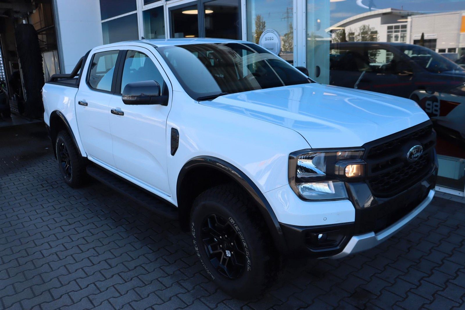 Ford Ranger Tremor DOKA EcoBl. ACC AHK imagem 2