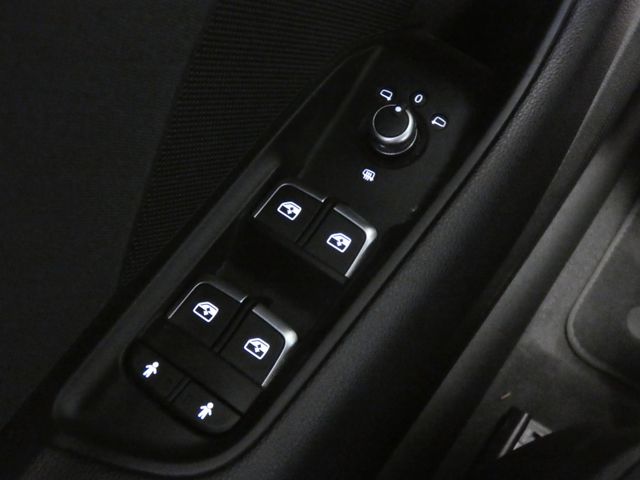 A3 SPORTBACK 30 TFSI XENON APPLE CARPLAY PDC SHZ