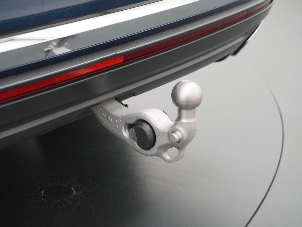 Volkswagen Touareg 3.0 TSI Elegance AHK | Pano |  kamera |