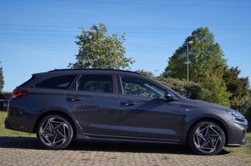 Hyundai i30 N-Line-DCT-48V-MH-LHZG-PDC-SHZG.