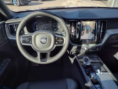 Fahrzeugabbildung Volvo XC60 B4 D Plus Dark '360 Cam, Standheizung'