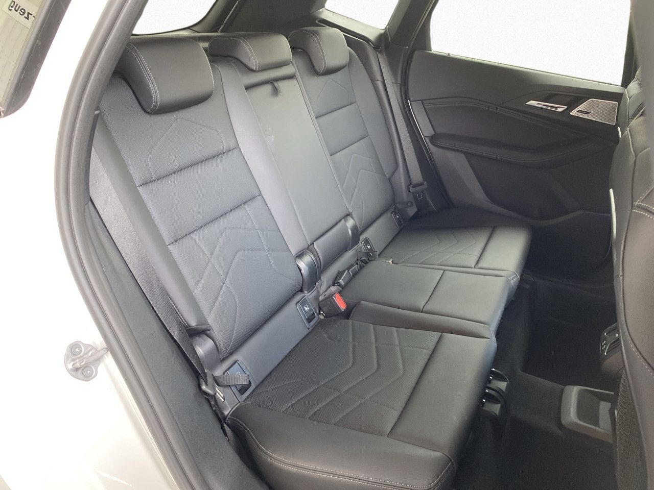 BMW 218 Active Tourer - Bild 11