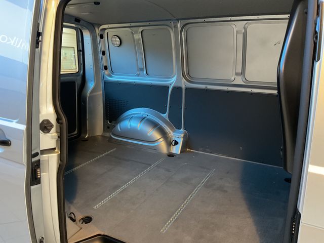 T6 Transporter 2.0 TDI DSG *Kamera*Navi*