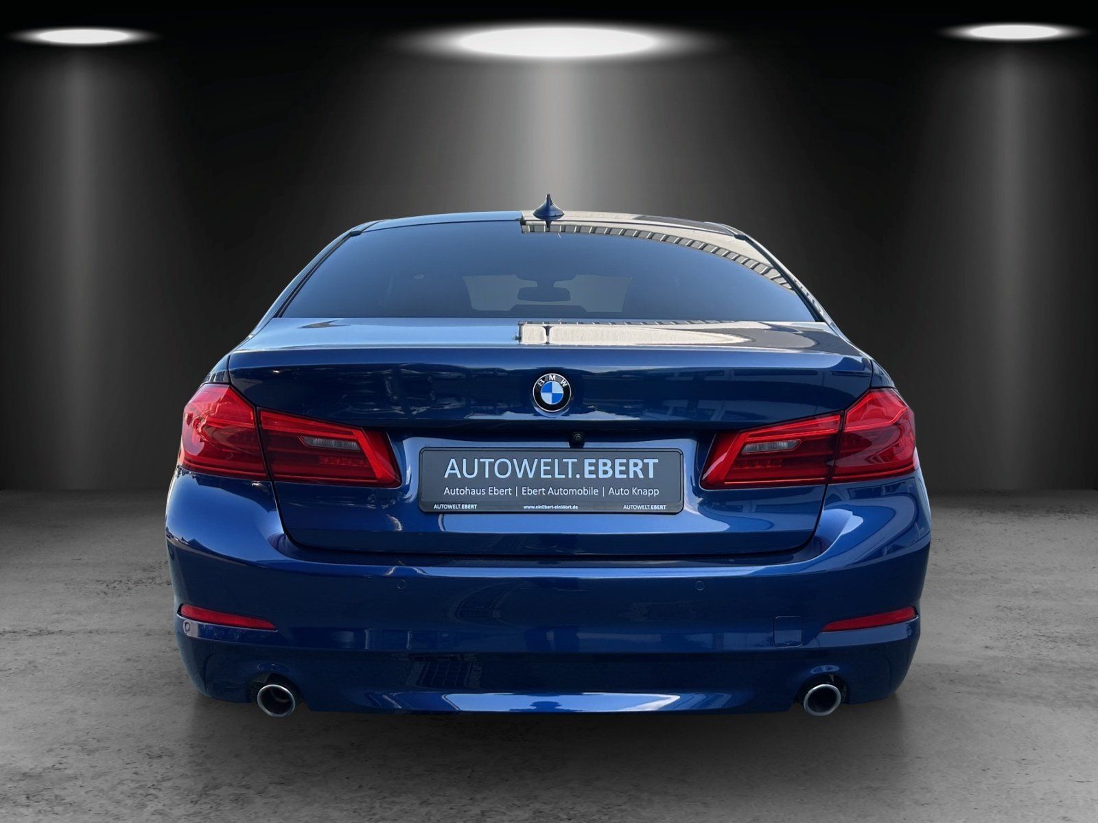 Fahrzeugabbildung BMW 530i Limousine Aut./KAMERA/LED/HUD/LEDER/