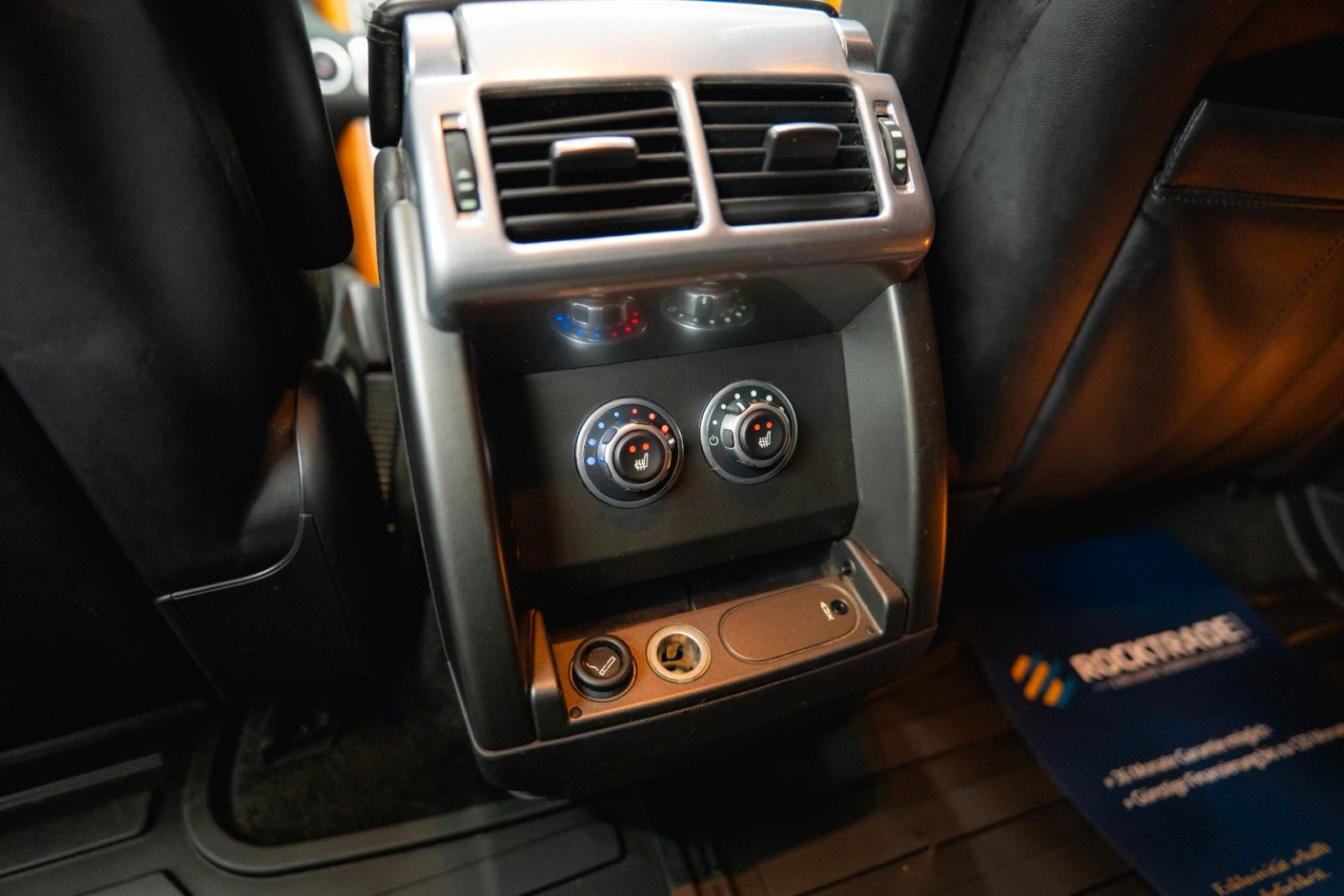 Fahrzeugabbildung Land Rover Range Rover V8 4.4 TD Vogue | Turbo + TÜV NEU