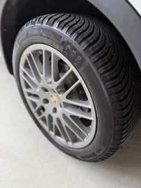 Porsche Cayenne - 11