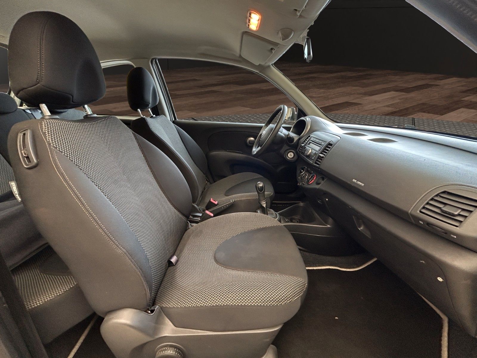 Fahrzeugabbildung Nissan Micra More/Klima/Tempomat/Tüv Neu /1.Hand