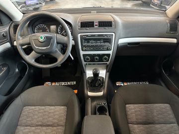 MYAUTOCENTER – Gebraucht- und Jahreswagen mit Werkstattservice in Pfaffenhofen Skoda Octavia Combi Ambiente *Klima*TÜV NEU*