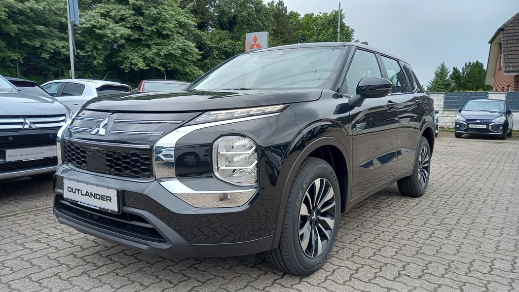 Mitsubishi Plug-in Hybrid Outlander