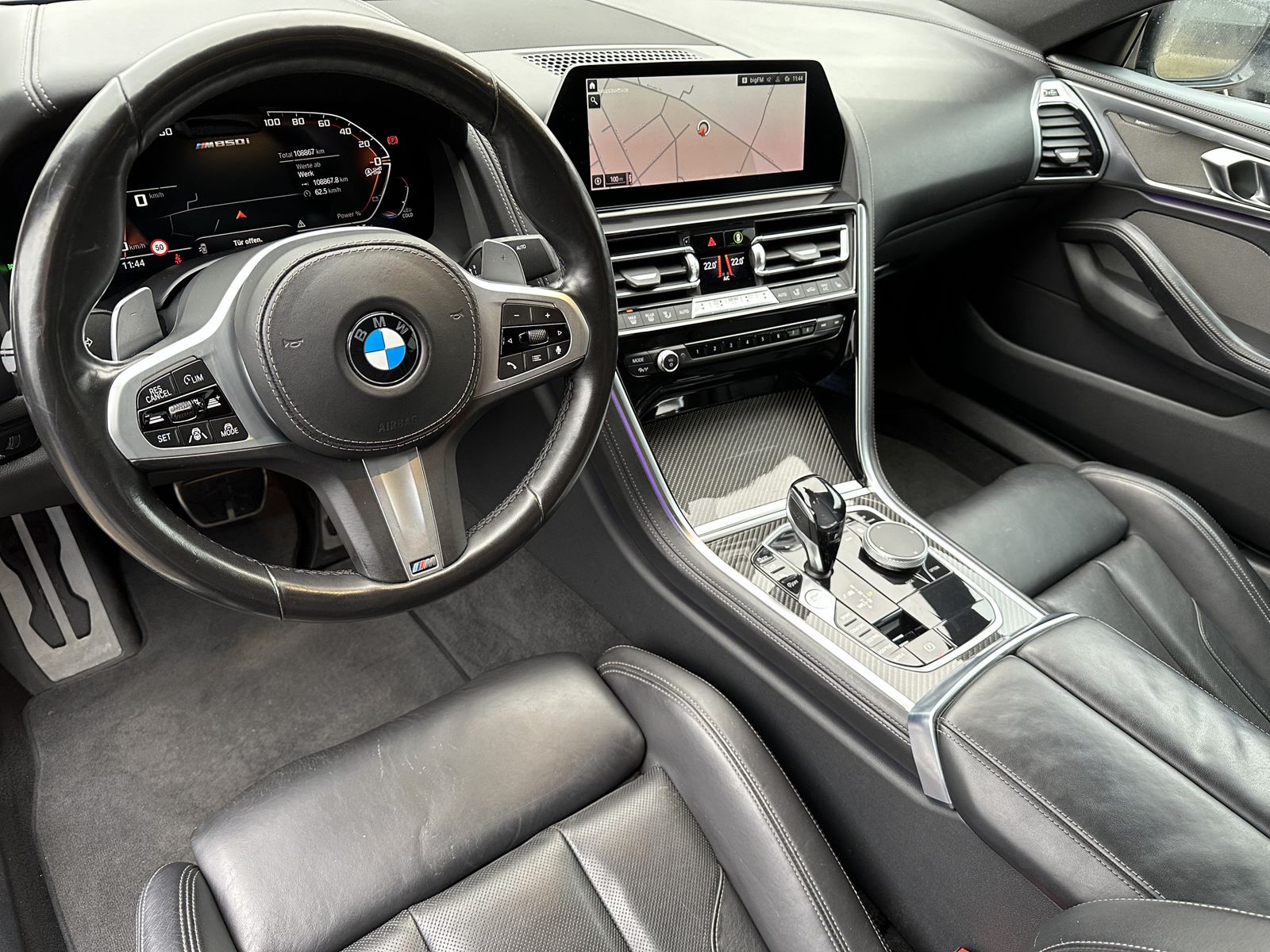 Fahrzeugabbildung BMW M850i xDrive Gran Coupé NAV+LASER+H&K+20ZO+360°