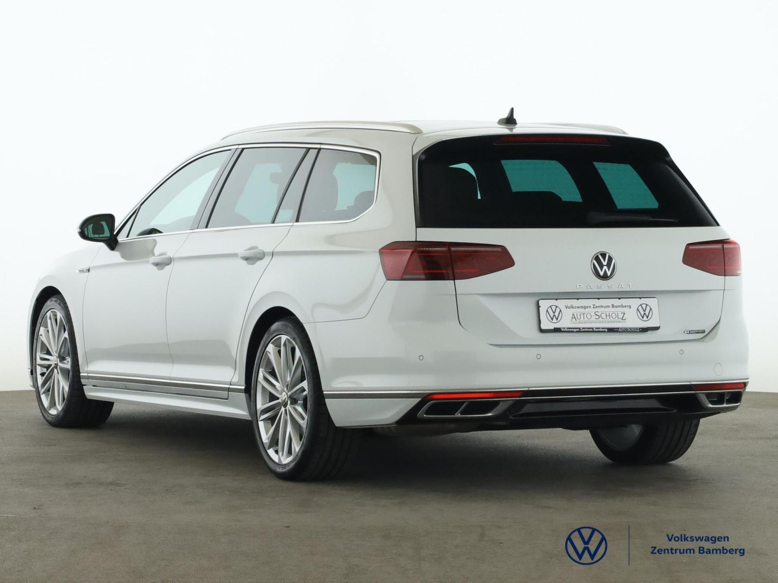 Volkswagen Passat Variant 2.0 TDI DSG 4MOTION Elegance PANO foto 4