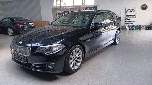 BMW 530 d Tour Modellpflege/Panorama AHK schwenkbar.