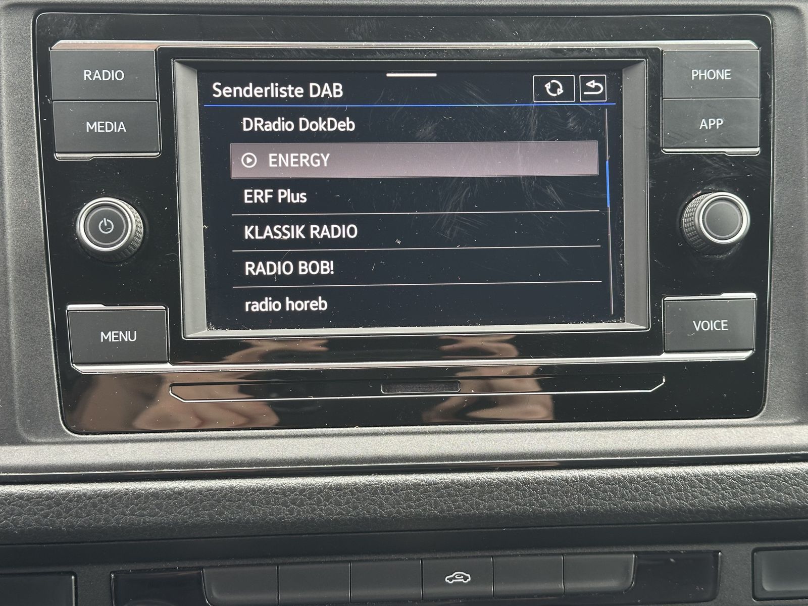 Fahrzeugabbildung MAN TGE 3.140 4X2F Kasten KAMERA+DAB+CARPLAY+1HD+GJR