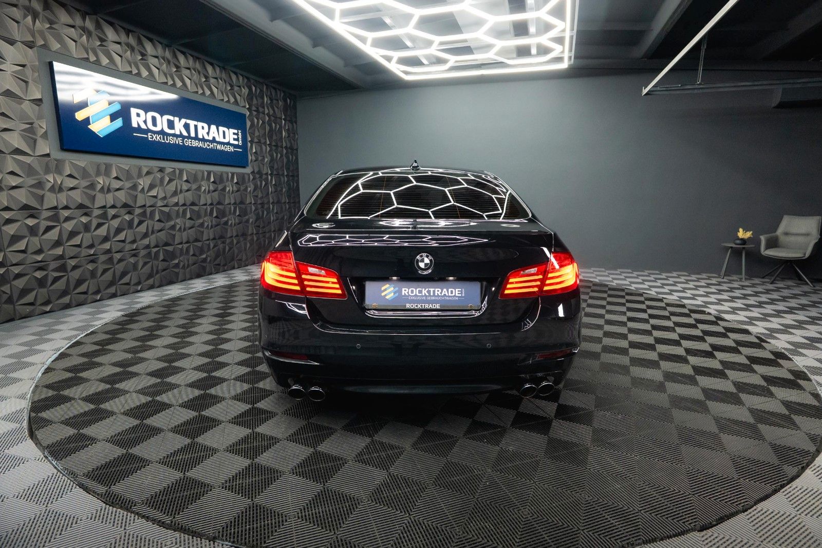 Fahrzeugabbildung BMW 535i Sport Limousine *20Zoll*REMUS*Eibach*380PS*
