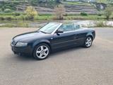 Audi A4 Cabrio S-Line | Seltene Holz-Sonderausst - Audi A4 aus 2004: Line
