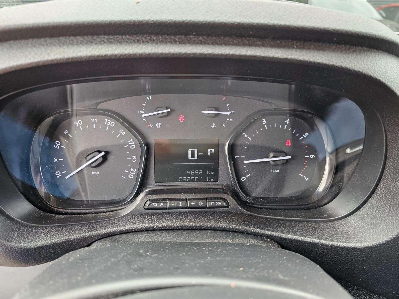 Fahrzeugabbildung Fiat Scudo 2.0 180PS L3 AT8 *Ausbau*RFK*