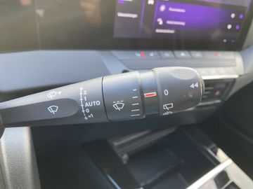 Bild 21 Opel Astra GS ST AT8/NAVI/SHZ+LHZ/PDC vo+hi+360Cam