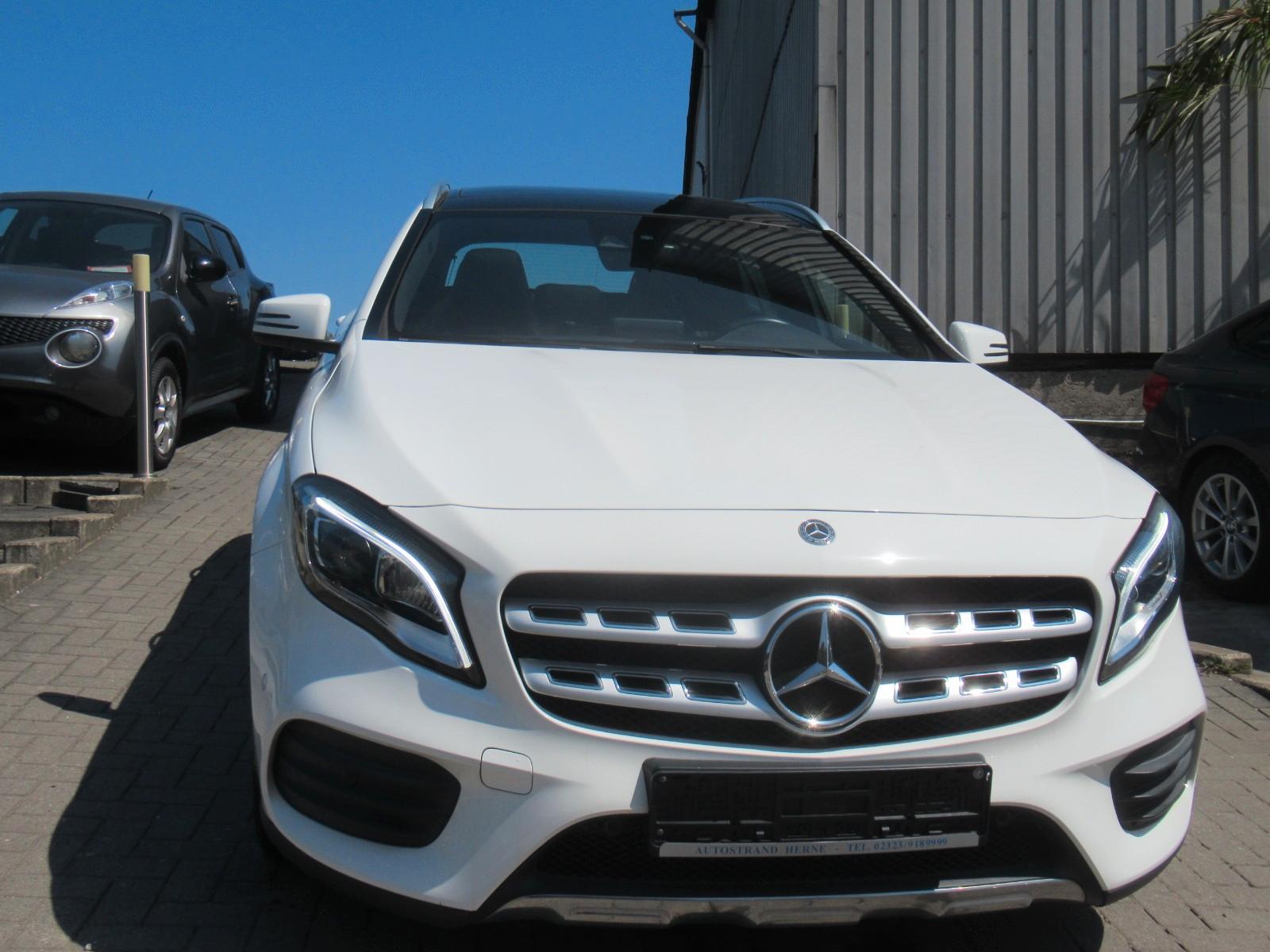 Mercedes-Benz GLA 200 AMG LINE-NAVI-PANO-LED-SHZ-2.HAND