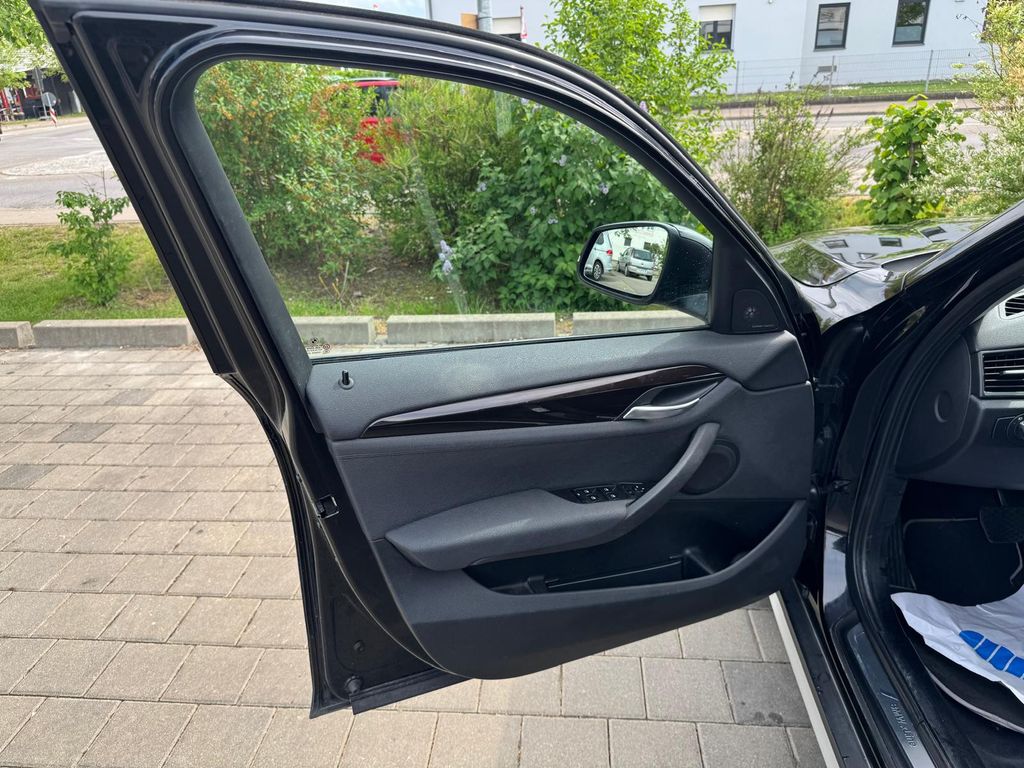BMW X1 29