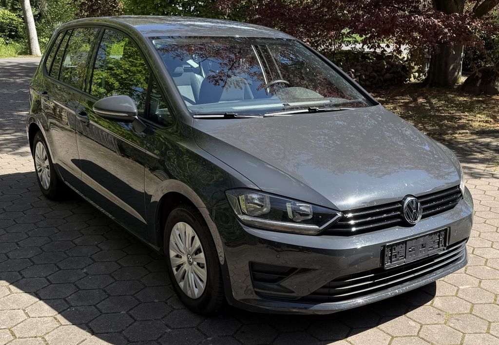 Image of Volkswagen Golf Sportsvan