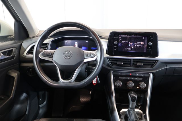 Volkswagen T-Roc 1.5 TSI DSG Life AID+NAVI+LANE+LED+17"