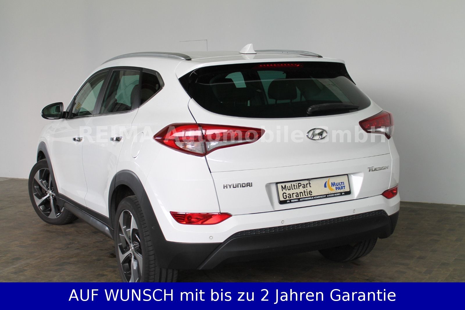 Fahrzeugabbildung Hyundai Tucson 1,7D blue Premium 2WD, Automatik, Xenon