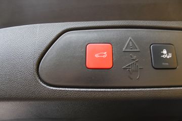 Fahrzeugabbildung Opel Grandland X 1.2T Elegance Automatik