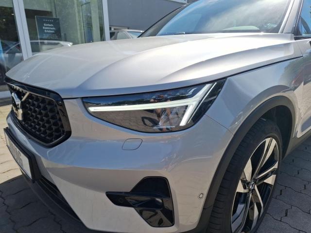 Volvo XC40 2WD Plus Dark *360-Grad-Kamera*Harman-Kardo