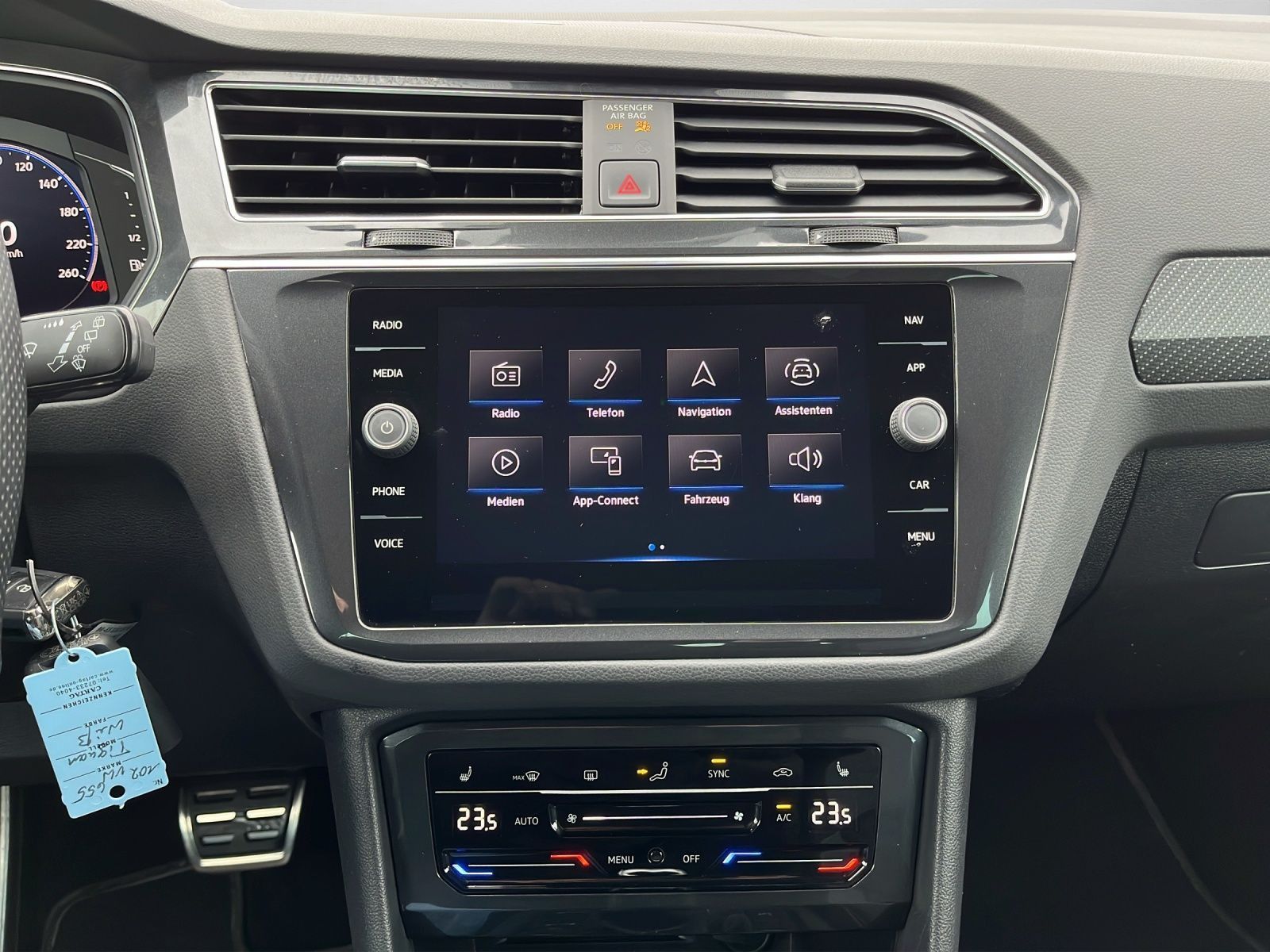 Volkswagen Tiguan - Bild 12