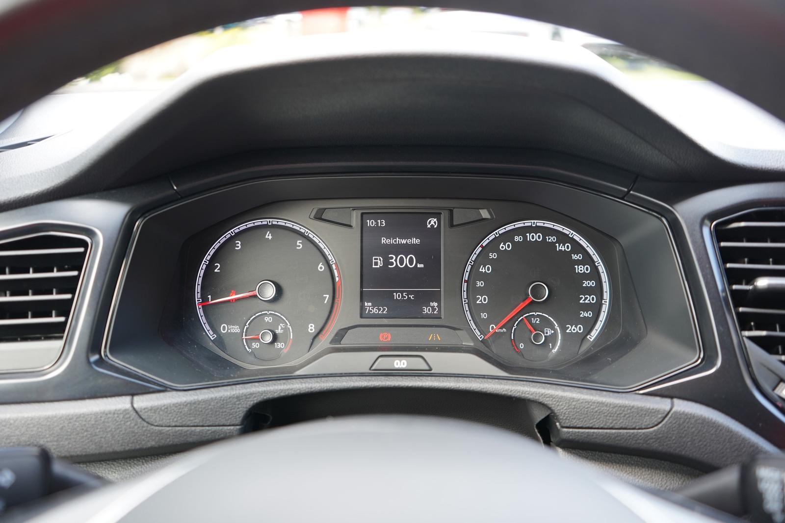 Volkswagen T-Roc 1.0 Basis Sitzheizung Klimaaut. DAB PDC, миниатюра 21