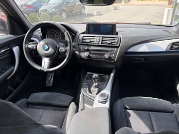 BMW 120 - 8