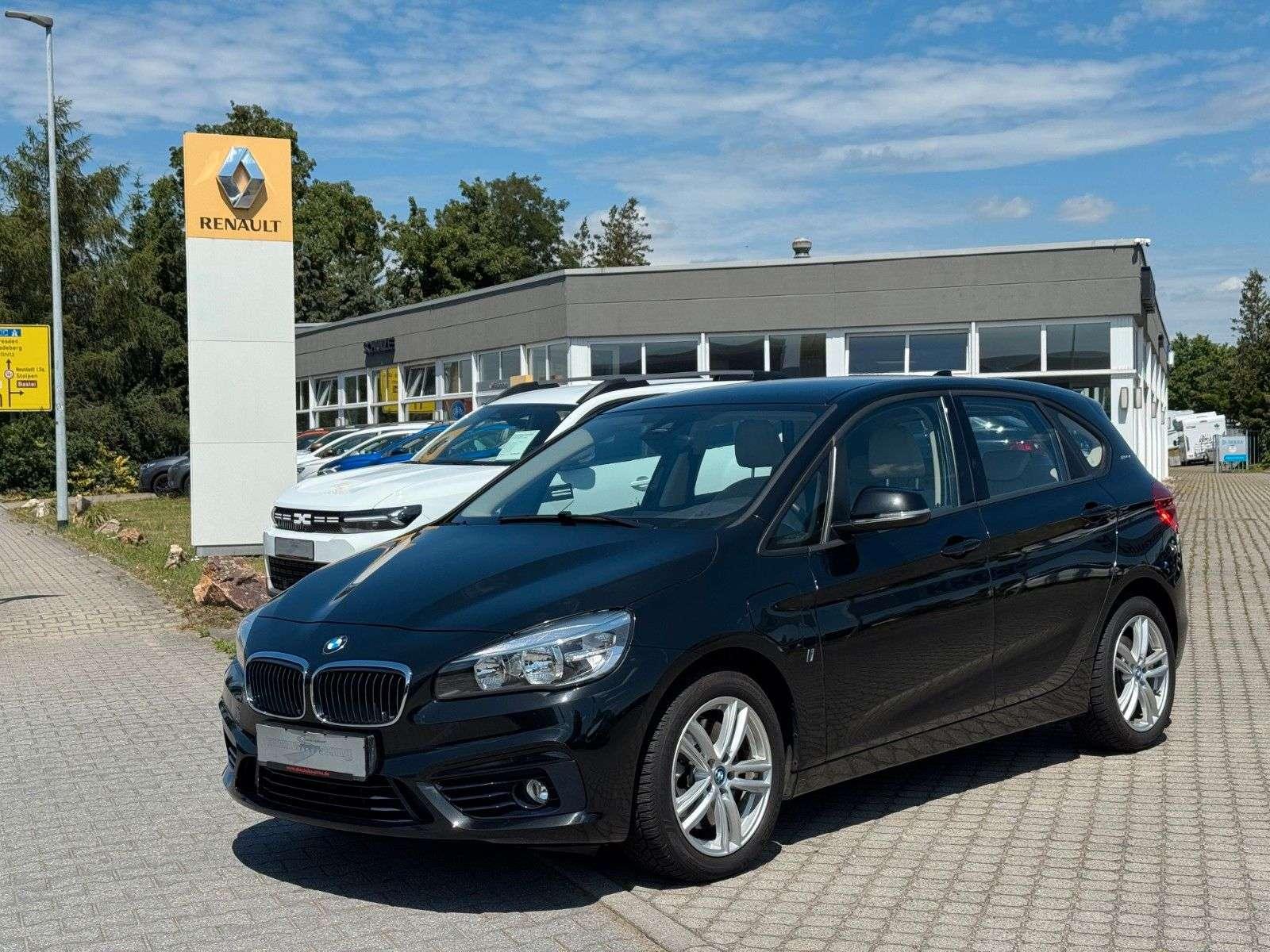 BMW 225 Active Tourer 225 xe Sport Line Plug In Hybr