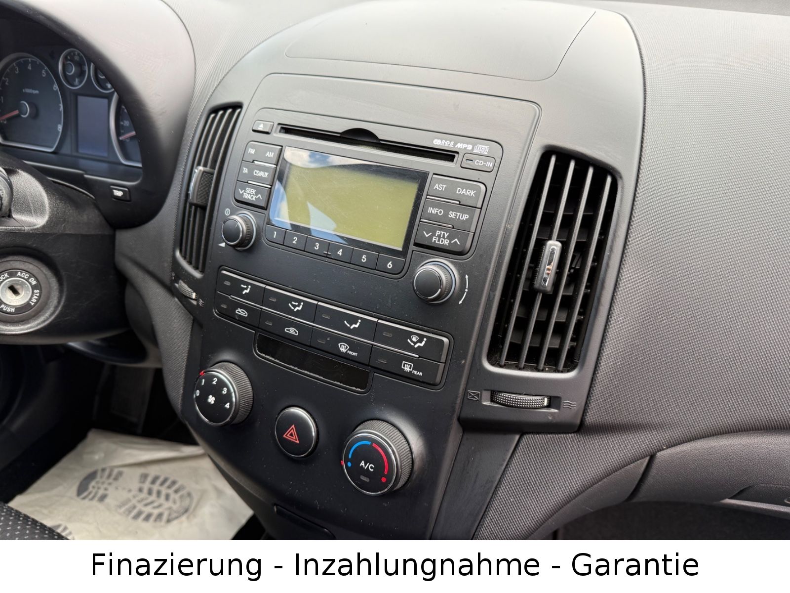 i30 Edition+*KLIMA*NUR-93.000-KM*2.HAND*5-TÜREN