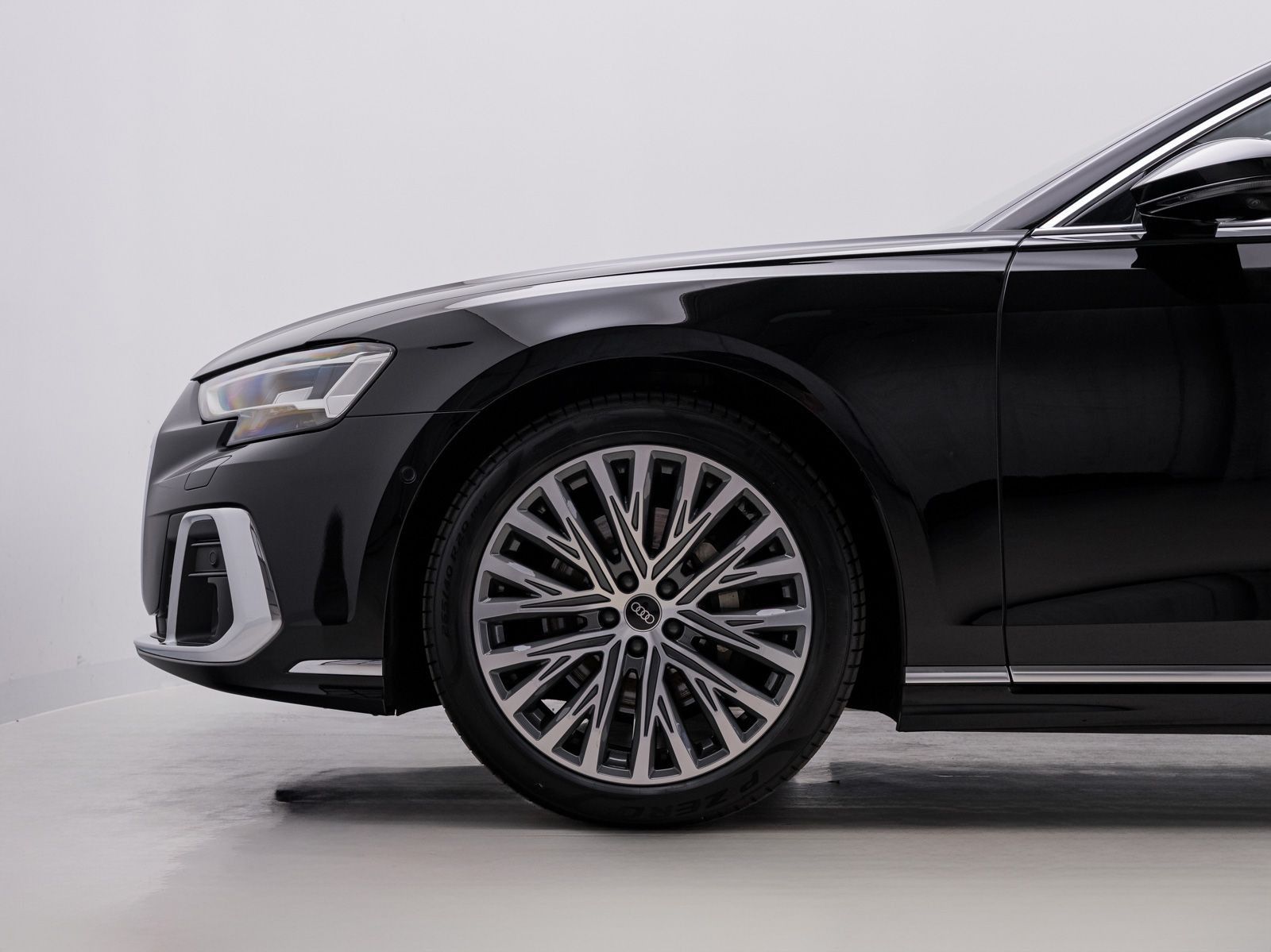 Audi A8 - Bild 9