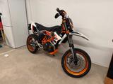 KTM SMC R 690 LC4 Supermoto - KTM LC4