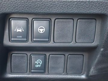 Nissan Qashqai Tekna*AHK*LED*Navi*SHZ*Kamera*PDC*