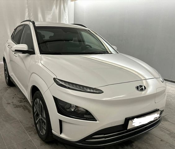 Hyundai Kona Elektro Trend,Navi,Cam,3-phasig,SHZ,Wärmep.