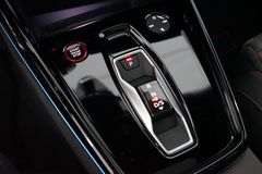 AUDI RS3 Sportback | Schalensitze | Pano | HuD AUDI RS3 Sportback | Schalensitze | Pano | HuD