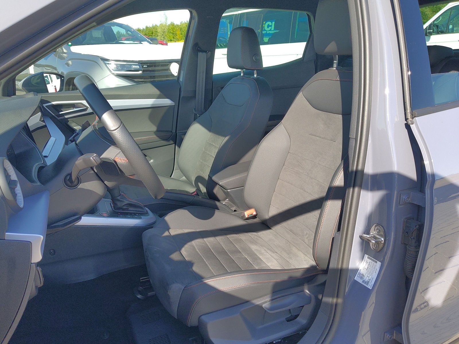 Seat Arona - Bild 12